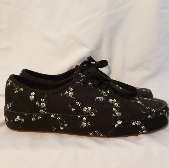 Black and white floral Vans New no tags or Box - Picture 5 of 7